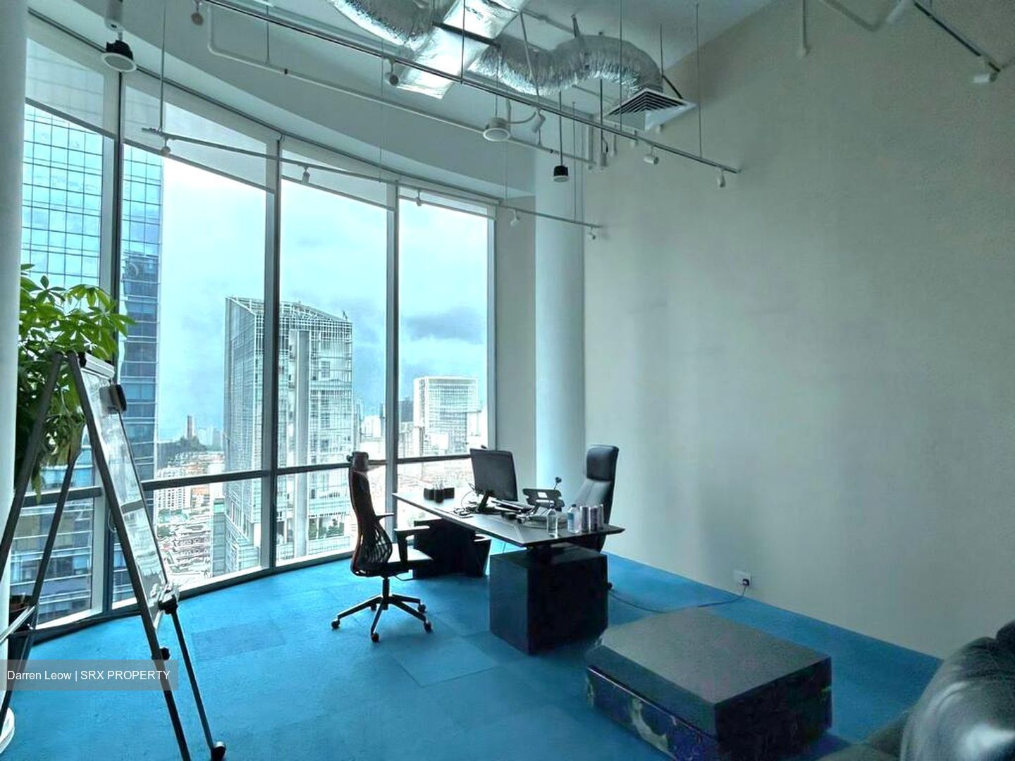Oxley Tower (D1), Office #520258431